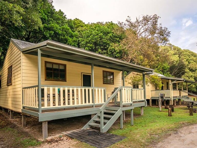 Cottage 4, front exterior, Woody Head, Bundjalung National Park. Photo: John Spencer/OEH