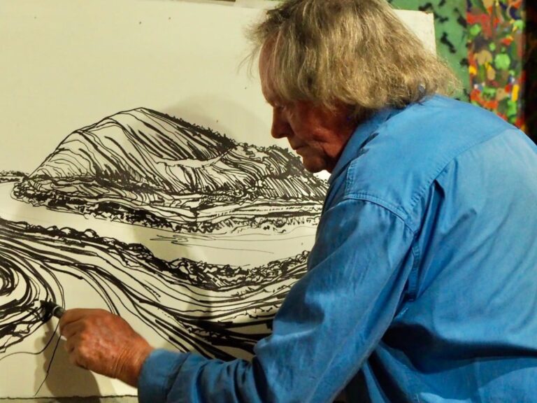 Artist Graham Mackie in the Coombadjha Art Studio and Gallery